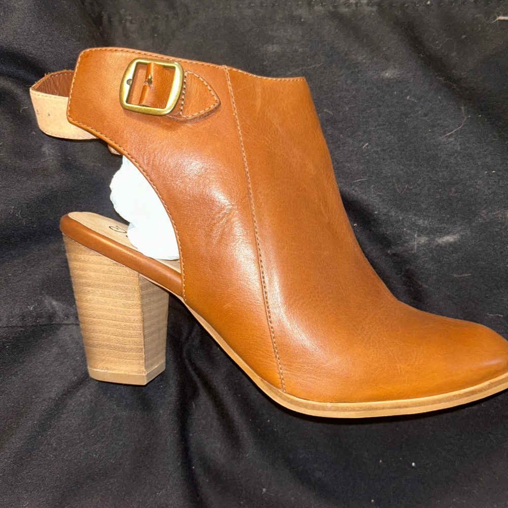Seychelles Ankle booties